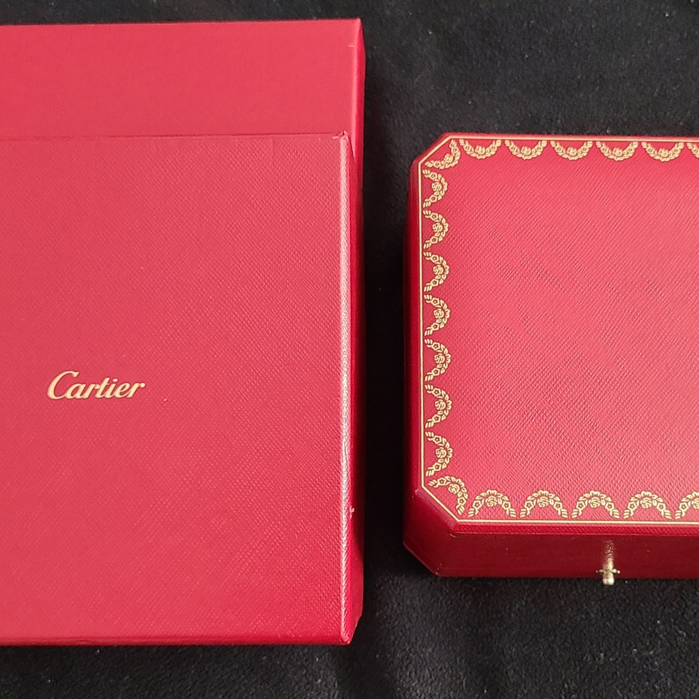 Cartier bracelet love box
